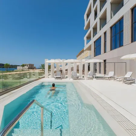 Monumenti Heritage Hotel&resort 풀라