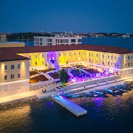 호텔 Monumenti Heritage Hotel&resort 풀라