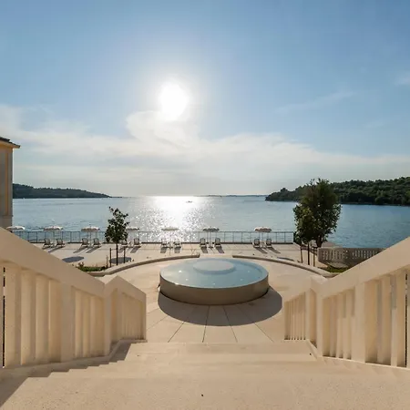 Monumenti Heritage Hotel&resort 풀라